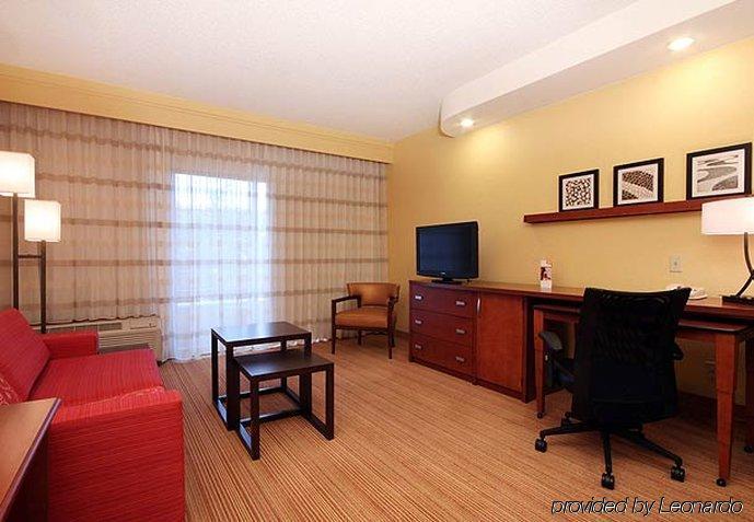 Courtyard Dallas Medical Market Center Chambre photo