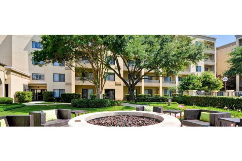 Courtyard Dallas Medical Market Center Extérieur photo